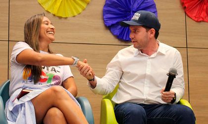 Juan Felipe Gómez y Ana Erazo protagonizaron gesto de unidad en debate en la Icesi