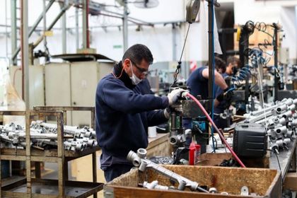 Imagen de  Expectativa en Colombia por anuncio del aumento del salario mínimo para 2026. ¿En cuánto quedaría?