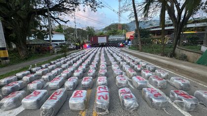 Imagen de  En vías de Antioquia, las autoridades realizaron una de las incautaciones de alucinógenos más grandes de Colombia