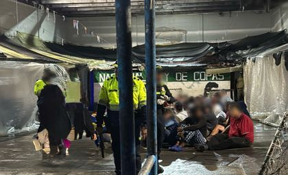 Imagen de  Incautaron 30 armas blancas, teléfonos y cuentas extorsivas en operativo en el centro de reclusión de Rionegro