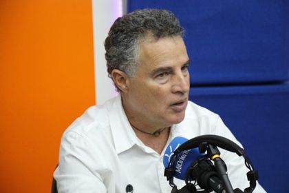 Imagen de  Exgobernador Aníbal Gaviria habló sobre su aspiración presidencial, el Área Metropolitana, de la Espriella y más