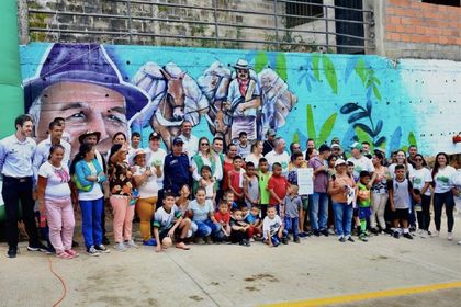 Imagen de  Jardín de Vida: VIVA y la Gobernación activaron obras de infraestructuras públicas y de vivienda