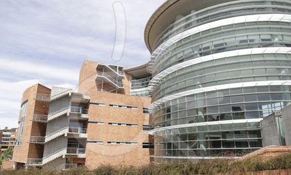 Imagen de  Mía’s Miracles donó ocho incubadoras al Hospital Infantil San Vicente Fundación