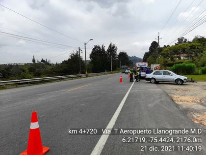 Imagen de Compañero de Rigo y dos ciclistas más fueron arrollados por un vehículo en la vía Llanogrande-Hipódromo