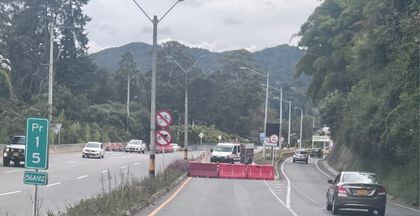 Imagen de  Atención: Túnel de Oriente tiene cierre en uno de sus sentidos por el paro de taxistas