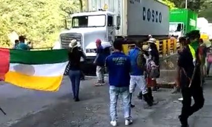Indígenas bloquearon vía a Buenaventura
