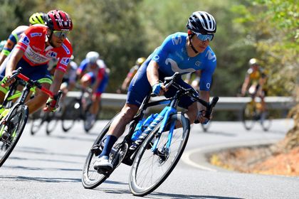 Imagen de  El colombiano Miguel Ángel López ganó la etapa 18 de la Vuelta a España