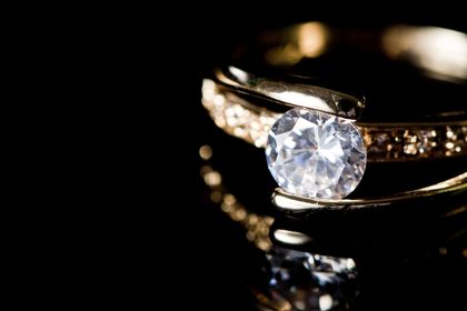Imagen de  Dian anuncia subasta pública virtual de joyas y metales preciosos