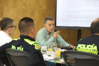 Imagen de  Ofrecen $100 millones de recompensa para capturar a cabecillas de grupos armados en Antioquia