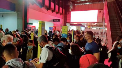 Imagen de 21.200 pasajeros afectados y 136 vuelos cancelados: balance del cierre del Aeropuerto JMC