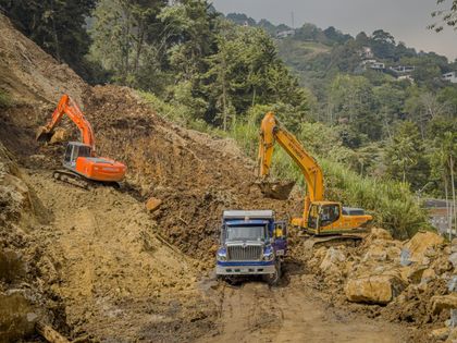 Imagen de  No hay fecha de reapertura para la vía Los Balsos: allí han retirado más de 35 400 metros cúbicos de tierra