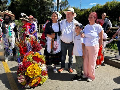 Imagen de  Guarne celebró con flores y tradición su segunda Feria Agroindustrial y Silletera