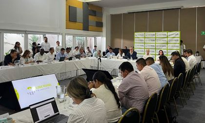 Valle define hoja de ruta para levantarse tras el terremoto