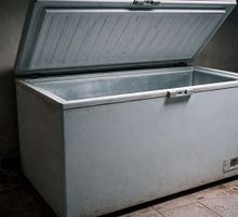 Dos niños muertos, hallados en una nevera en Meta: esto se sabe