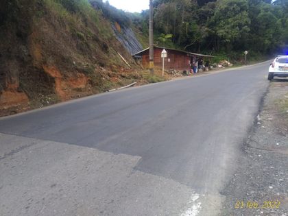 Imagen de Avanza proceso de rehabilitación de la vía hacia la zona Embalses
