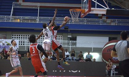 Toros del Valle inicia la semifinal ante Cimarrones