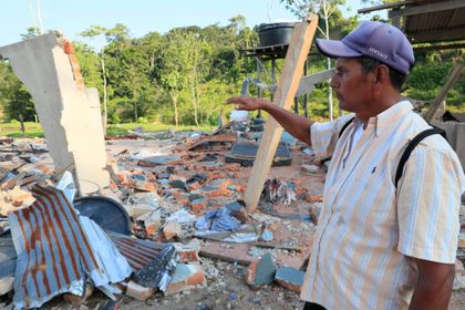 Imagen de  Habitantes de la frontera colombo-ecuatoriana denuncian abusos y temen operaciones militares