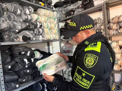 Imagen de Golpe al contrabando de calzado en La Minorista de Medellín