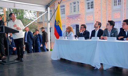 “Jesús hizo el amor”: frase de Petro desata respuesta inmediata de la Iglesia Católica