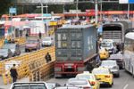 Imagen de Ecuador reduce al 75 % los aranceles a importaciones colombianas en medio de la tensión comercial
