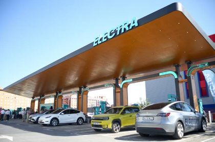 Imagen de Madrid estrena la estación urbana de recarga ultrarrápida más potente de Europa