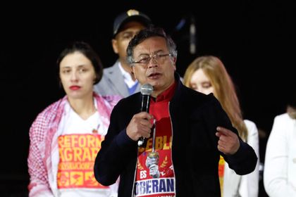 Imagen de  Inspeccionan la sede de Colombia Humana por investigación a la campaña de Gustavo Petro