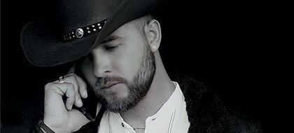 Imagen de  John F, artista cejeño, presenta su nuevo sencillo “El rastro frío”