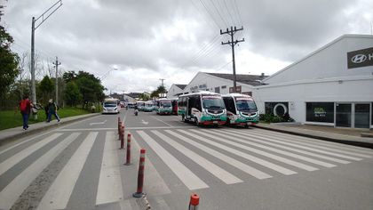 Imagen de  El paro será indefinido: transportadores de Rionegro se manifiestan en contra de Sitirio