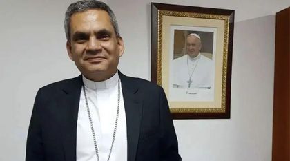 Imagen de  Atención: Previo a la misa por sus 30 años sacerdotales, falleció el único obispo de El Retiro