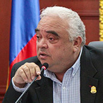 Asamblea defiende proceso de elección de contralor