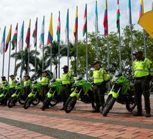 Cali fortalece la Policía de Tránsito con 50 motocicletas patrulleras para ampliar operativos y vigilancia vial