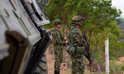 Bombardear no es retroceder, es proteger