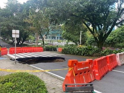 Imagen de  ¿Cómo está la movilidad en la avenida El Poblado tras la enorme socavación por las lluvias? Atención conductores