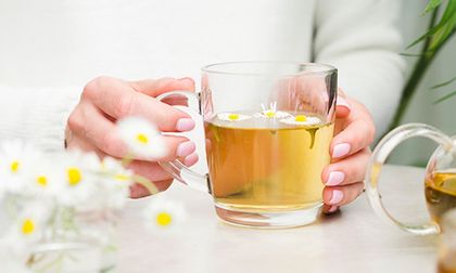 Infusiones naturales para dormir mejor y relajar el cuerpo: vea las 6 más efectivas