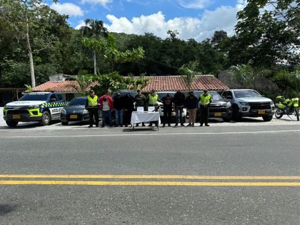 Imagen de  Entre San Francisco y Doradal recuperaron cuatro camionetas que habían sido robadas en Medellín