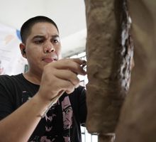 Esculturas inmortalizarán a las leyendas de la salsa en el barrio Obrero