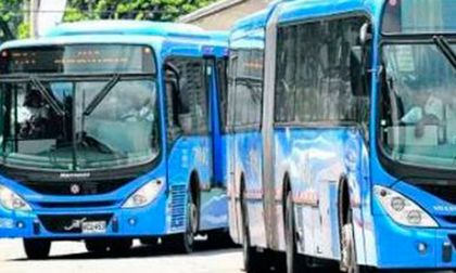 Desvían rutas del MIO en el sur de Cali por paquete sospechoso y presencia de encapuchados