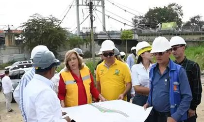 Nuevo puente de Juanchito en la recta final