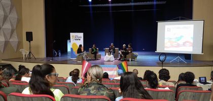 Imagen de  Primer foro de diversidad y conflicto armado en el Oriente fue realizado en Marinilla