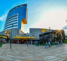 Jardín Plaza: 20 años siendo el punto de encuentro donde Cali compra, disfruta y se conecta