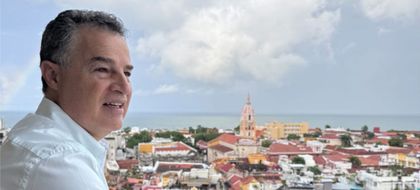 Imagen de  El “centro” político identifica más a los colombianos y tendría nuevo protagonista, según encuesta