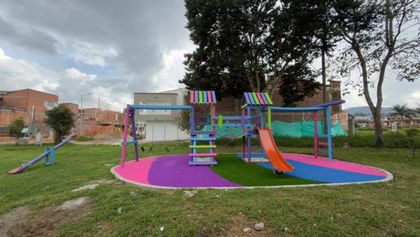 Imagen de La Ceja interviene 15 parques con nuevas zonas de juego, mobiliario urbano y espacios para mascotas
