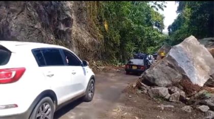 Imagen de Habilitan la movilidad en la autopista Medellín-Bogotá, en San Luis, con paso a un carril