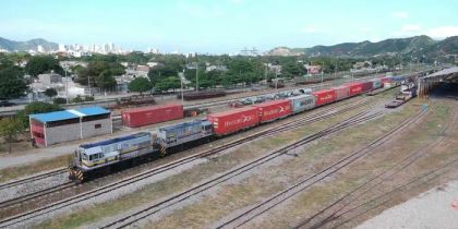 Imagen de  Bavaria se sube al tren: despachará 10 000 toneladas de cervezas al Caribe por vía férrea