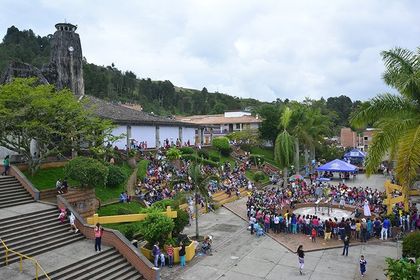 Imagen de  Alcaldía de El Peñol rechaza proyecto vial de «APP Marpeñol»