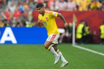 Imagen de Los colombianos del Betis Cucho y Deossa animan a mandar ayudas para paliar el desastre