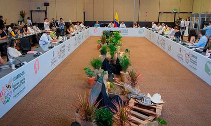 Gobierno decreta Emergencia Económica y cobra impuesto al patrimonio