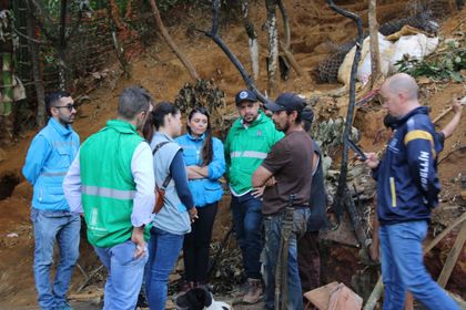 Imagen de  Están loteando los cerros tutelares de Medellín: autoridades reforzarán medidas de protección
