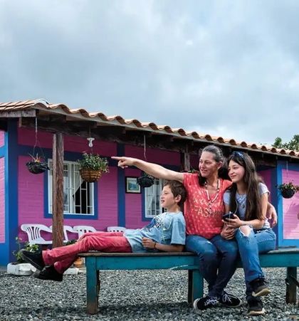 Imagen de  Mediante alianza público-privada, realizarán más de 9000 mejoramientos de vivienda a hogares de mujeres rurales en Antioquia