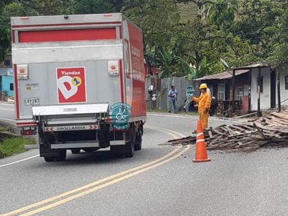 Imagen de Por terminación de contrato con Invías, el tramo El Santuario-Caño Alegre se quedó sin servicio de ambulancia, grúa y paleteros